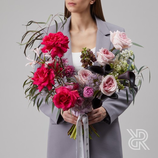 Bouquet 201 Букет с лентами с пионовидной розой и сиренью